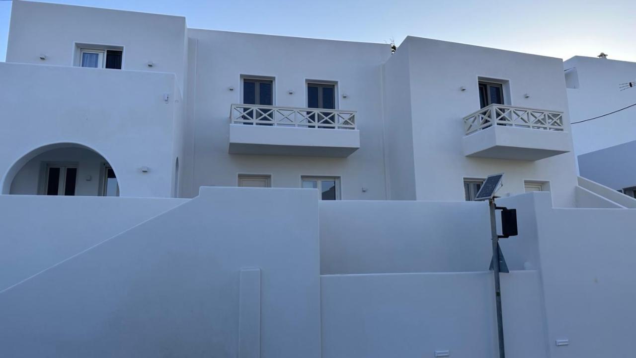 Aristotle Suites Adamantas  Esterno foto