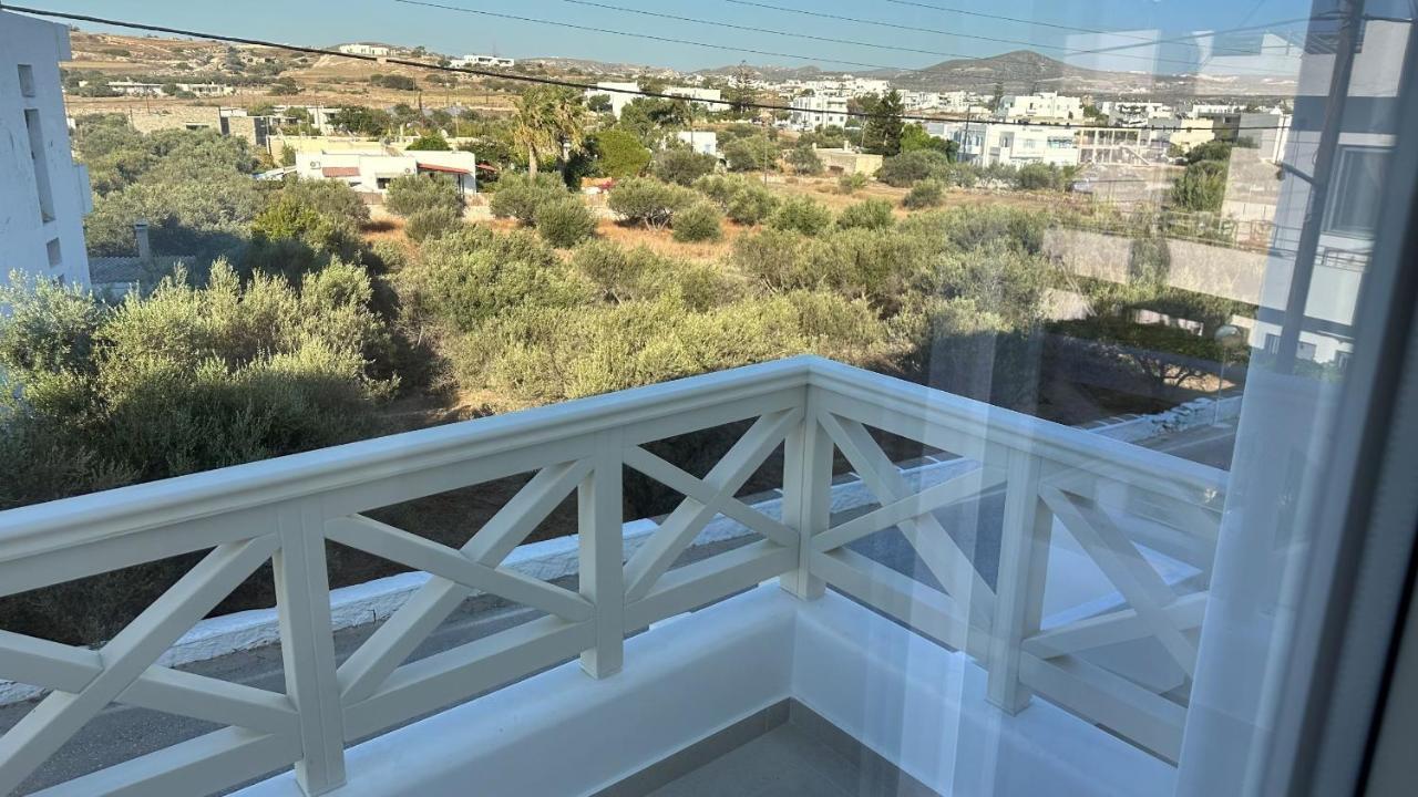 Aristotle Suites Adamantas  Esterno foto