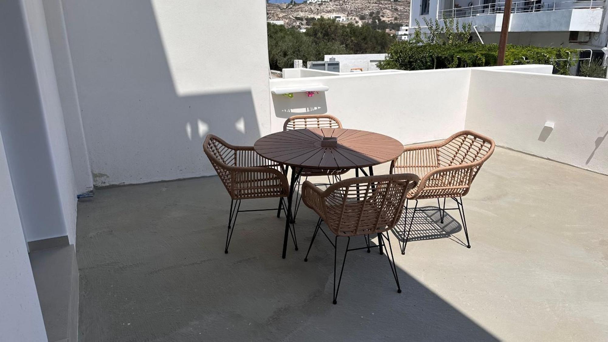 Aristotle Suites Adamantas  Esterno foto