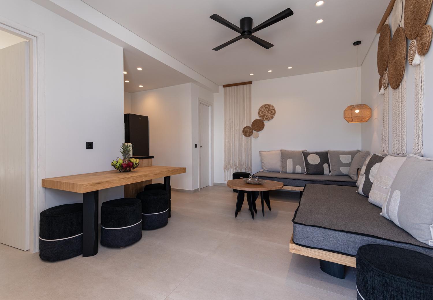 Aristotle Suites Adamantas  Esterno foto